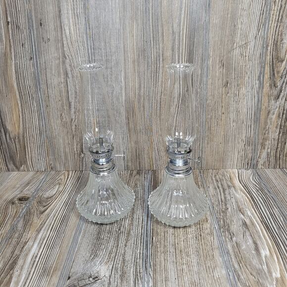 Vintage Miniature Lamplight Farms Oil Lamp, Glass Lantern 9" w Chimney - Picture 1 of 6